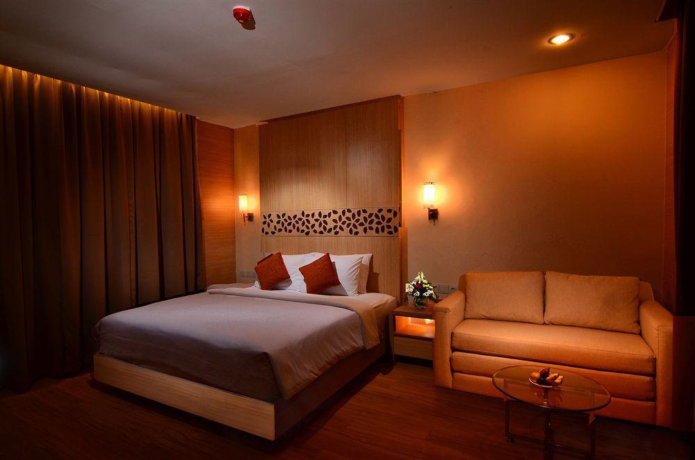 Vihan Suites Bali Kuta Lombok Exterior foto