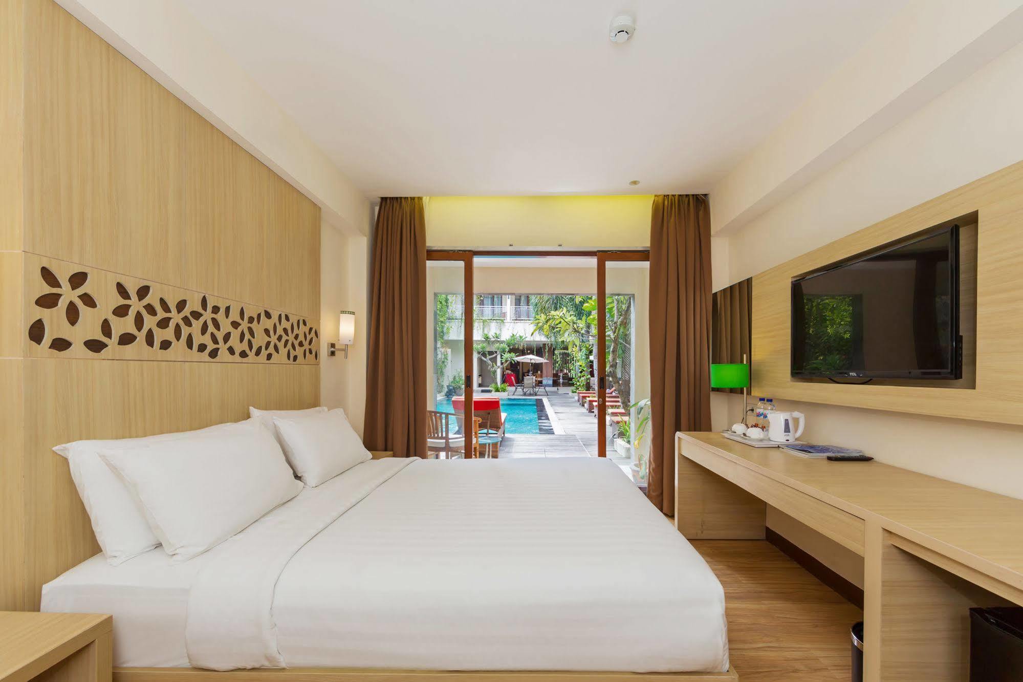 Vihan Suites Bali Kuta Lombok Exterior foto